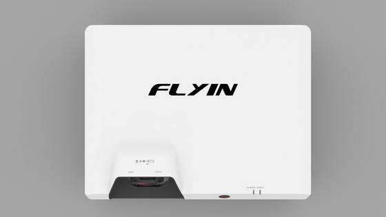 Flyin E7 4K Laser Short Throw Projector 3840x2160 3LCD 7500 ANSI Digital Zoom สําหรับการศึกษาธุรกิจกลางแจ้ง US Plug