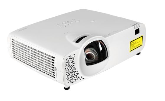 Flyin 5500 ANSI Lumens 3LCD Laser Projector Native 4K 3840x2160 การโยนสั้น HDBaseT การศึกษาการแผนที่ 3 มิติ