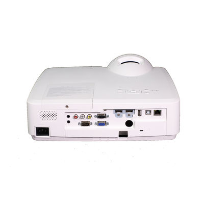 โปรเจคเตอร์วิดีโอสำหรับโบสถ์แบบฉายระยะใกล้ 0.46