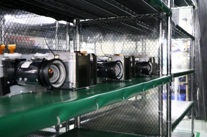 Flyin 2025 โปรเฟชั่นแนล 3LCD 4K เลเซอร์โปรเจคเตอร์ 7200 Ansi Lumens Ultra Hd 3840x2160 ความสว่างสูง สําหรับการศึกษาธุรกิจ สถานที่ใหญ่ ห้องเลี้ยง สถานที่ 13