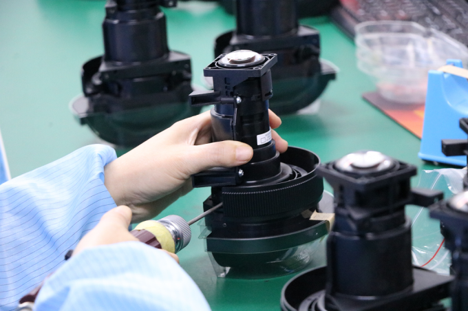 Flyin 2025 โปรเฟชั่นแนล 3LCD 4K เลเซอร์โปรเจคเตอร์ 7200 Ansi Lumens Ultra Hd 3840x2160 ความสว่างสูง สําหรับการศึกษาธุรกิจ สถานที่ใหญ่ ห้องเลี้ยง สถานที่ 12